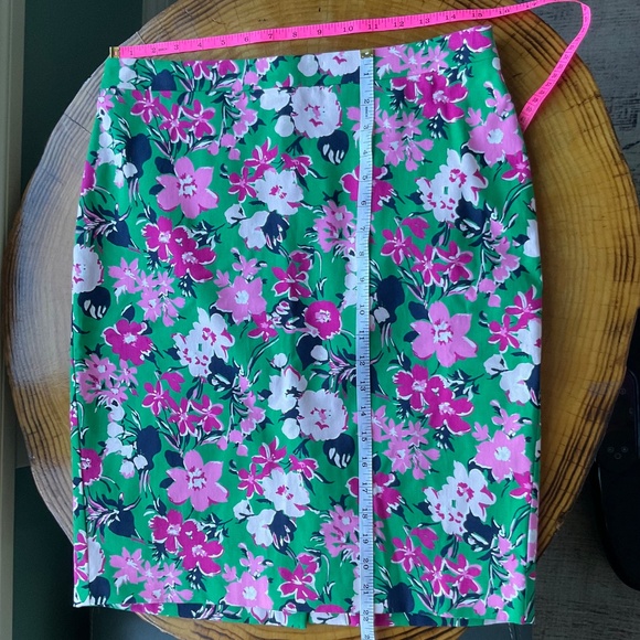 Gorgeous J. Crew Factory Floral Skirt Brilliant Multicolored - Picture 2 of 7
